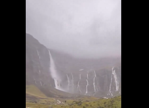 Le cirque de Gavarnie sous les eaux, impressionnante vidéo des cascades après de fortes pluies