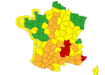 Crues "exceptionnelles" Météo France place 6 départements en alerte vigilance rouge