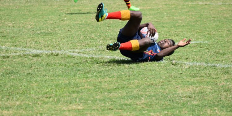 Rugby - un carton rouge, 20 minutes d'exclusion ou exclusion définitive, pourquoi ce débat secoue le rugby Français
