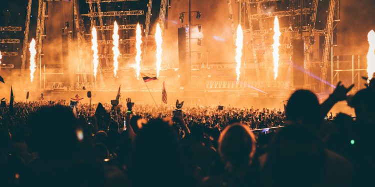 Le Premier ministre britannique rembourse ses billets de concert pour Taylor Swift