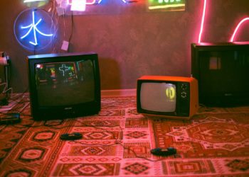 La fille de Brigitte Macron, devient chroniqueuse pour «Touche pas à mon poste !» avec Cyril Hanouna