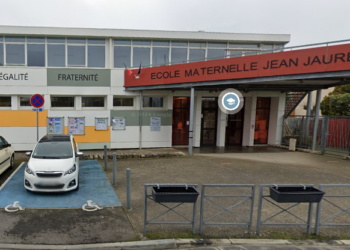 Une école en partie détruite dans un incendie
