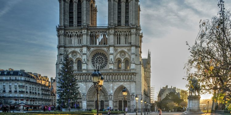 Discours de Macron, première messe, accueil du public : réouverture de Notre Dame de Paris, le programme
