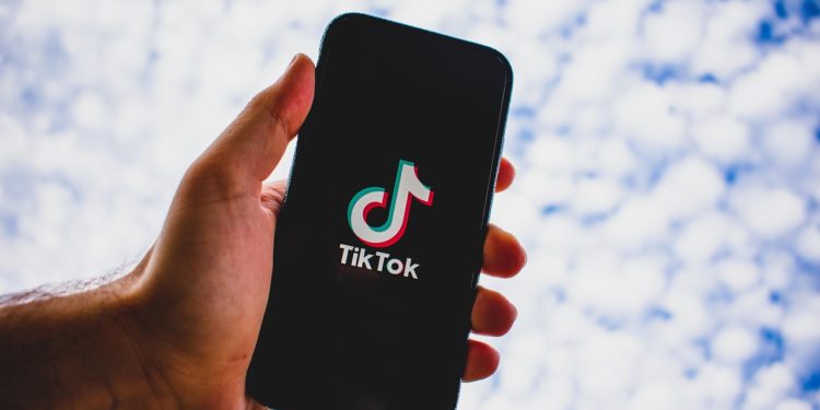 L’Assemblée nationale va enquêter sur les effets psychologiques de TikTok sur les enfants