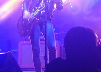 Laura Cox en concert à Tarbes "Une guitare survoltée pour un rock puissant et authentique"