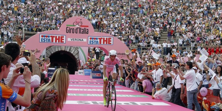 Giro - Grosse étape de montagne dans le Tour d'Italie, les favoris attendus