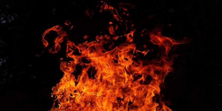 Un incendie dévaste l'un des plus grands marchés en plein air