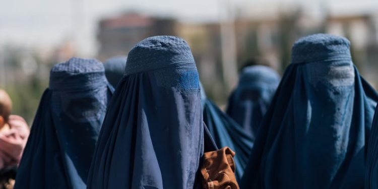 En Afghanistan, 80% des femmes sont exclues de l’éducation et du travail