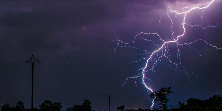 Nouveaux orages à Tarbes, les Hautes Pyrénées repassent en alerte vendredi
