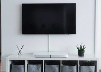 Léa Salamé reprend le « 20 Heures » de France 2