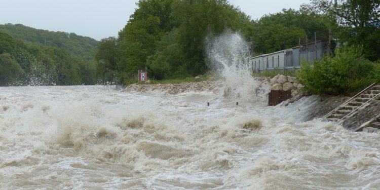 Sécheresse, déluges, alerte sur le dérèglement du cycle de l’eau