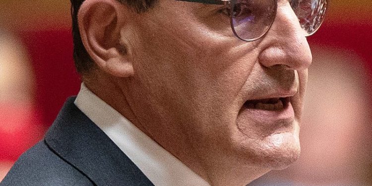 Macron propose Castex à la tête de la SNCF