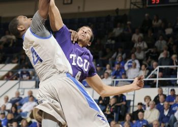 Basket, l'union Tarbes Lourdes chute à domicile