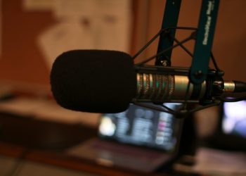 A 15 ans il fonde sa webradio