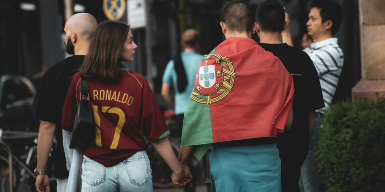 Ronaldo expulsé, le Portugal et l'Andorre battus, Italie et Angleterre victorieux