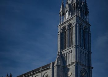 Des tags anti chrétiens sur une église de Lourdes